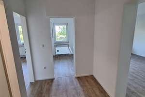 Erstbezug nach umfangreicher Sanierung: 2-Zi-Wohnung mit Balkon im 5. OG in Augsburg Innenstadt – Gebrüder-Münch-Straße 8, 86153 Jakobervorstadt-Nord, Augsburg – Vorschaubild 3