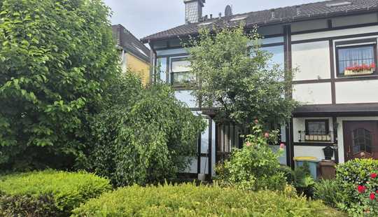 Bild von Geräumiges Reihenendhaus mit Garten und Potenzial in ruhiger Lage von Bruchköbel