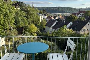Wohnen am Weinberg: Helle DG-Wohnung mit Sonnenbalkon  u. großem Gartenanteil in Traumlage – Asangstr. 42, 70329 Obertürkheim (Ortsteil), Stuttgart – Vorschaubild 10