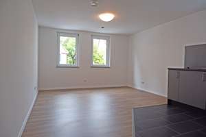 4 Zimmer Wohnung auf zwei Ebenen in der Reutlinger Innenstadt – Die vollständige Adresse der Immobilie erhältst du vom Anbieter., 72764 Reutlingen-Mitte, Reutlingen – Vorschaubild 2