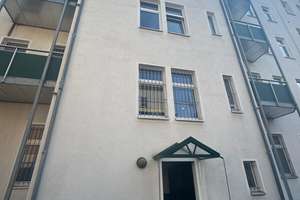 Denkmalgeschütztes Mehrfamilienhaus im beliebten Stadtgebiet Schloßchemnitz mit neuer Heizungsanlage – Die vollständige Adresse der Immobilie erhältst du vom Anbieter., 9113 Schloßchemnitz, Chemnitz – Vorschaubild 3