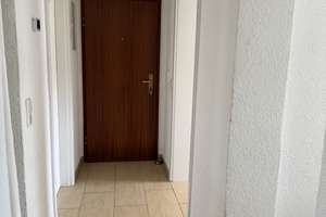 Praktische 2-Zimmer-Wohnung in Stuttgart - Zuffenhausen  – Gundelsheimer Straße 76, 70437 Rot, Stuttgart – Vorschaubild 4