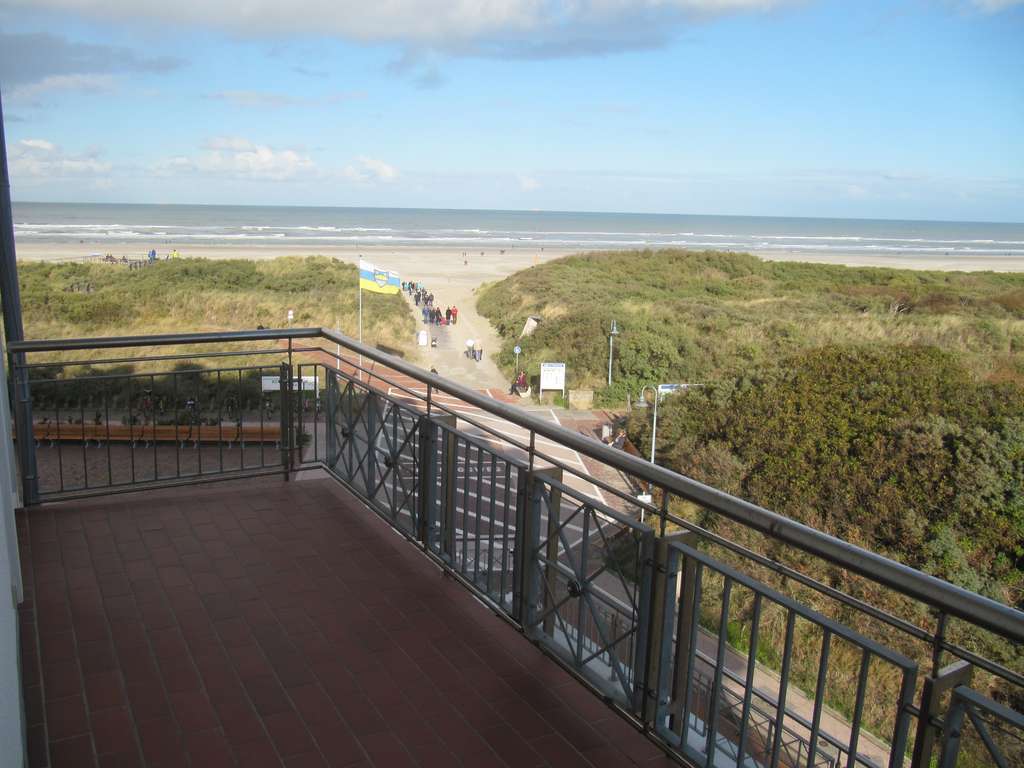 Immobilie in Juist - Von Privat: Superior Suite im Strandhotel Juist mit direktem unverbautem Meerblick - Bild 2