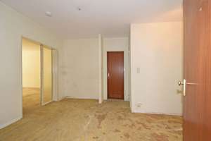 Vis-a-vis vom Reinbeker Schloss: gut geschnittene 3,5-Zimmer-Wohnung mit sonniger Süd-/Westloggia – Reinbeker Weg 4b, 21465 Wentorf bei Hamburg – Vorschaubild 5