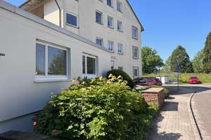 Hausgefühl auf zwei Etagen - Wohnen direkt am Rhein / Kapitalanlage 5% Rendite – Friedenstraße 22, 77694 Kehl – Vorschaubild 3