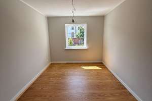 Traumwohnung im grünen Bahrenfeld, Erstbezug nach Sanierung, 3 Zi, EBK, Balkon, 1.OG, WG geeignet – Die vollständige Adresse der Immobilie erhältst du vom Anbieter., 22761 Bahrenfeld, Hamburg – Vorschaubild 3