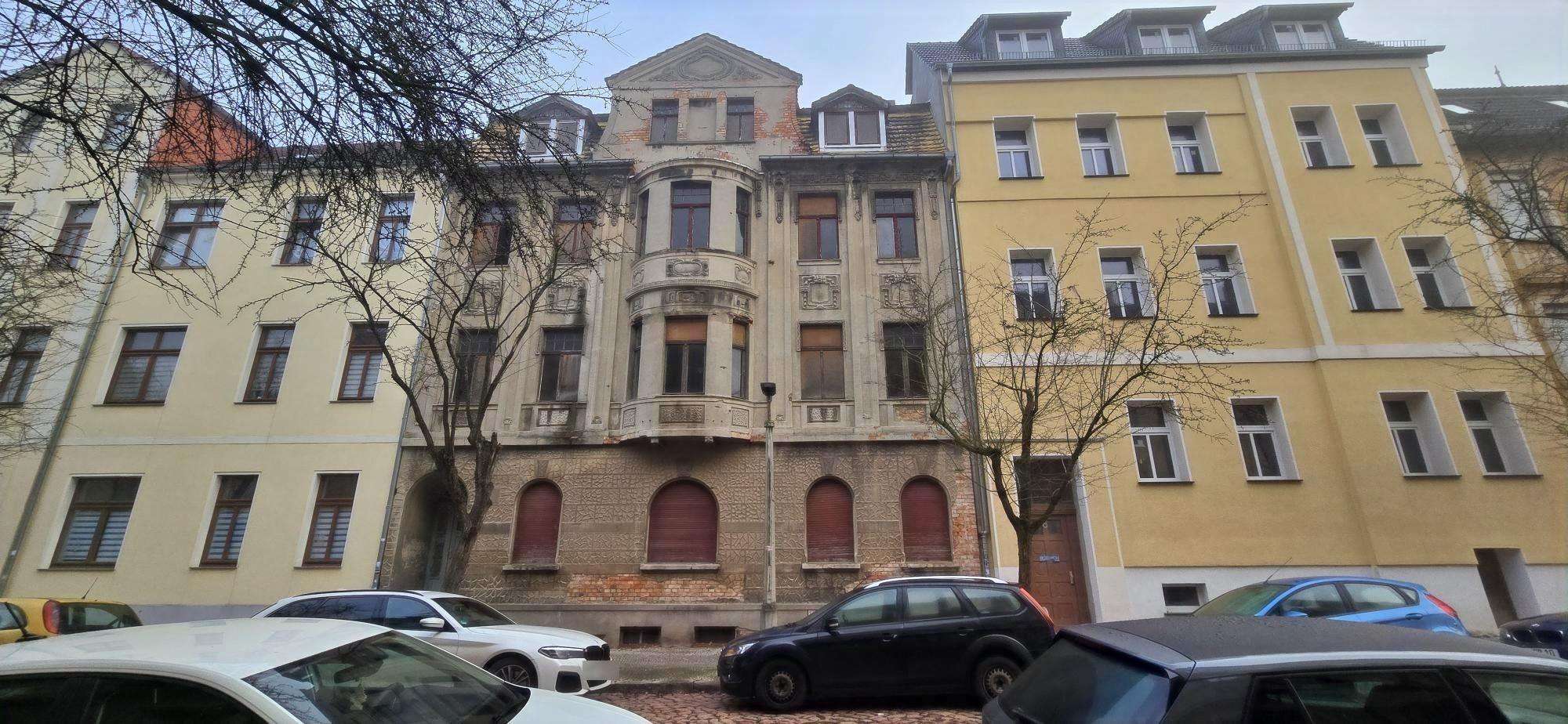 Historisches Mehrfamilienhaus in Köthen – Niedriger Einstieg, hohe steuerliche Abschreibung, star, Anhalt Bitterfeld Kreis – Bild 1