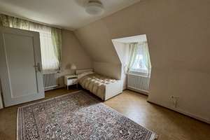 Stilvolles & bezugsfreies Wohnhaus am Safranberg mit Gartenidylle und vielseitigen Nutzungsoptionen! – Die vollständige Adresse der Immobilie erhältst du vom Anbieter., 89075 Oststadt, Ulm – Vorschaubild 24