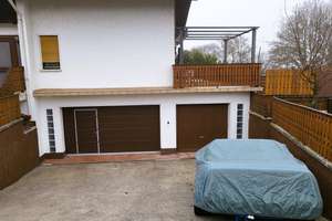 Sehr geräumiges Zweifamilienhaus mit Einliegerwohnung und Ausbaureserve! – Die vollständige Adresse der Immobilie erhältst du vom Anbieter., 35460 Staufenberg – Vorschaubild 2