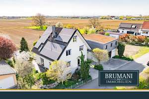 BRUMANI | Modernes Einfamilienhaus mit hochwertigem Anbau, Doppelgarage und Pool in Buggingen – Die vollständige Adresse der Immobilie erhältst du vom Anbieter., 79426 Buggingen – Vorschaubild 1