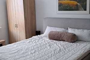 möbliert: im  Herzen der Stadt-  bis 5 Pers. möglich :  City - Wohnung - 1. Stock m. Dachterrasse!! – Die vollständige Adresse der Immobilie erhältst du vom Anbieter., 23552 Innenstadt, Lübeck – Vorschaubild 8