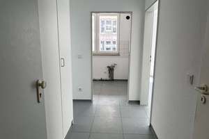 Bezugsfrei | Stilvolle 2-Zimmer-Wohnung mit Balkon in gepflegtem Baujahr 2004 – Erik-Nölting-Straße 12, 40227 Oberbilk, Düsseldorf – Vorschaubild 8