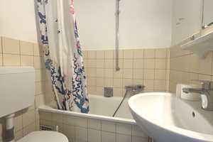 Traumhafte Dachgeschosswohnung mit zwei Terrassen! – Brunnenstraße 6, 40223 Düsseldorf – Vorschaubild 9