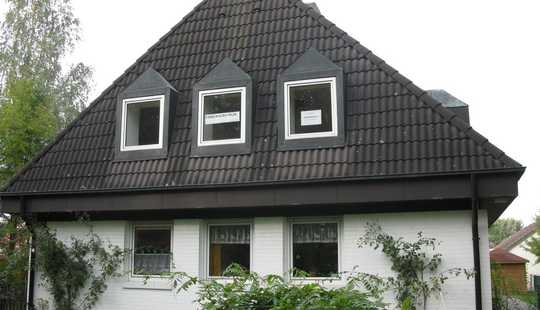 Bild von Großes Wohnhaus ehemals Pfarrhaus