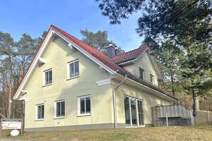 3 Schlafzimmer - Kamin - Infrarotsauna - Terrasse
Urlauben und Rendite am Waldrand in der Nähe de... – Am Gothenweg 5 h, 17419 Korswandt – Vorschaubild 2