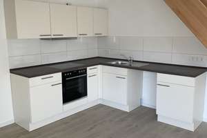 4 Zimmer - Maisonette Wohnung (neuwertig) 