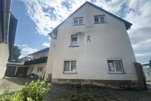 Wohn-/Geschäftshaus (2 Wohnungen und Ladengeschäft) mit Doppelgarage in ruhiger Lage von Mainhausen – Die vollständige Adresse der Immobilie erhältst du vom Anbieter., 63533 Mainhausen – Vorschaubild 3