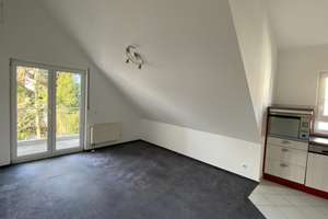 Sofort beziehbarer Singlewohn(t)raum in Stuttgart-Rohr!