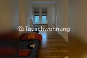 Tauschwohnung: 2 Zimmer gegen 3: Helle Altbauwohnung mit Balkon zum Tausch
