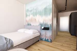 Erstbezug zum 01.10.2026: Design-Möbliertes Smart-Apartment im Herzen von Plattling – Deggendorfer Str. 14, 94447 Plattling – Vorschaubild 3