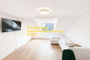 Erstbezug: 2-Zi.-Whg., DG, neu möbliert, EBK & tollem Weitblick, Pärchen oder Pendler