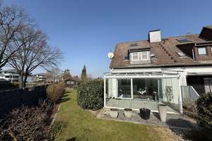 Gepflegte DHH mit Wintergarten Vollkeller auf sonnigem Grundstück in ruhiger Lage von Wob-Wendschott