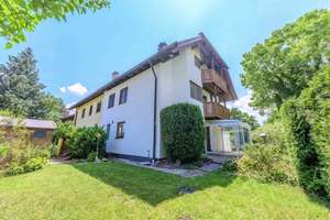 Großer Garten und Top-Infrastruktur: Ihre bezugsfreie Doppelhaushälfte – Die vollständige Adresse der Immobilie erhältst du vom Anbieter., 81929 Johanneskirchen, München – Vorschaubild 2