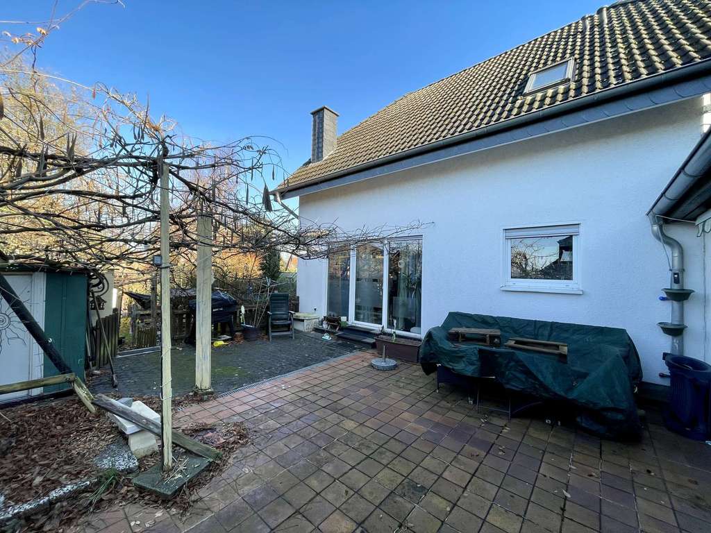 Immobilie in Rietberg - Zwei auf einen Streich - Platz für die ganze Familie oder zwei Generationen! - Bild 4