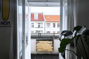 Ein Altbau, wie man ihn heute kaum noch findet: Stuck, Holzdielen & Balkon – Die vollständige Adresse der Immobilie erhältst du vom Anbieter., 10435 Prenzlauer Berg, Berlin – Vorschaubild 26
