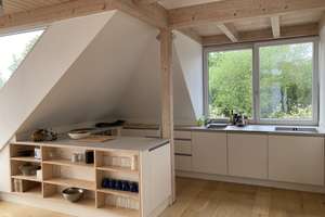 Lichtdurchflutete  loftartige Dachgeschosswohnung  – Düppelstraße 1, 24105 Düsternbrook, Kiel – Vorschaubild 2