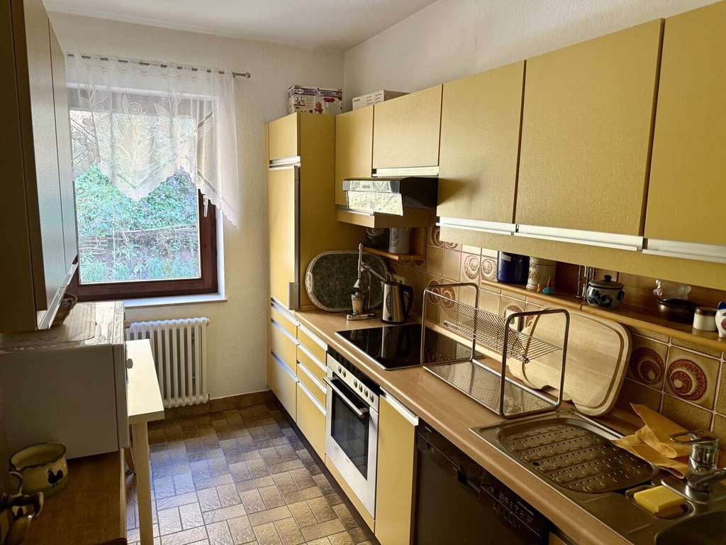 Immobilie in Bad Liebenzell - 2-Zi.-Whg mit Weitblick über Bad Liebenzell / sofort verfügbar - Bild 2