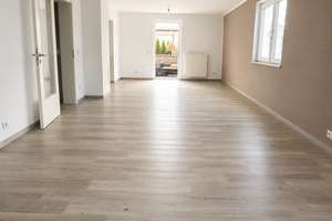 Käuferprovisionsfrei: Familienhaus mit 196 m², 5 Schlafzimmern, 3 Bädern und großem Garten – Dreigarbenfeld 20-22, 45359 Schönebeck, Essen – Vorschaubild 14