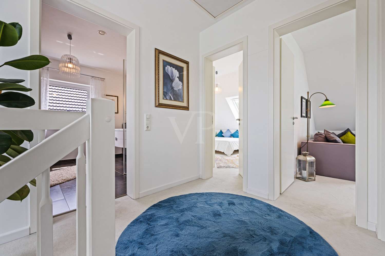 Immobilie in Elmenhorst/Lichtenhagen - 2 km vom Strand entfernt - Moderner, energieeffizienter Wohntraum mit herrlichem Grundstück in gehob - Bild 0