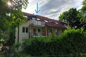 2-Zimmer Dachgeschosswohnung mit Südwestbalkon in Garching bei München