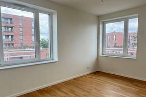 Leben am Wasser in extravaganter Lage - super helle Wohnung mit Dachterrasse – Julienne-Trouet-Platz 13, 30453 Limmer, Hannover – Vorschaubild 4