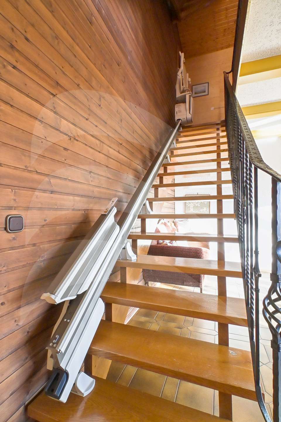 Immobilie in Marklkofen - Geräumiges Einfamilienhaus mit Weitblick ins Vilstal - Bild 1