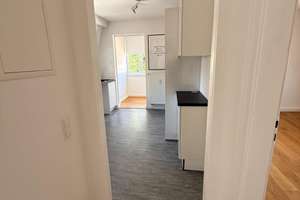 Lichtdurchflutete 4-Zimmer-Wohnung mit Balkon, Garage & Einbauküche in der Südweststadt – Die vollständige Adresse der Immobilie erhältst du vom Anbieter., 75173 Südweststadt, Pforzheim – Vorschaubild 12
