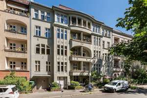 Attraktives Dachgeschossprojekt in Berlin-Friedenau – Die vollständige Adresse der Immobilie erhältst du vom Anbieter., 12161 Friedenau, Berlin – Vorschaubild 2