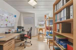 Großzügiges Wohnhaus mit flexiblen Nutzungsmöglichkeiten am Kuhberg – Die vollständige Adresse der Immobilie erhältst du vom Anbieter., 89077 Weststadt, Ulm – Vorschaubild 12