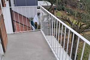 Modernisierte 4-Zimmer Wohnung zentral in Zuffenhausen - Balkon, Garage, Stellplatz und Gartenmitbe. – Rütlistr. ..., 70435 Zuffenhausen-Schützenbühl, Stuttgart – Vorschaubild 2