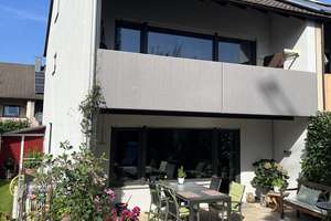 Großes, helles REH für die Familie mit modernem Grundriss und wunderschönem Garten