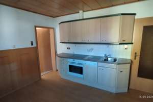 Geräumiges teilvermietetes 24-Zimmer-Mehrfamilienhaus in Brotterode-Trusetal Brotterode – Bernsbachstraße 28, 98596 Brotterode – Vorschaubild 18