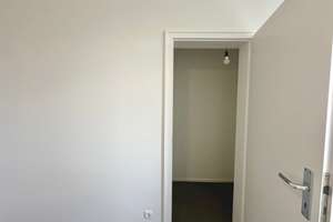 Helle 3-Zimmer-Wohnung mit Einbauküche und Balkon  – Plettstraße 71, 81735 Neuperlach, München – Vorschaubild 10
