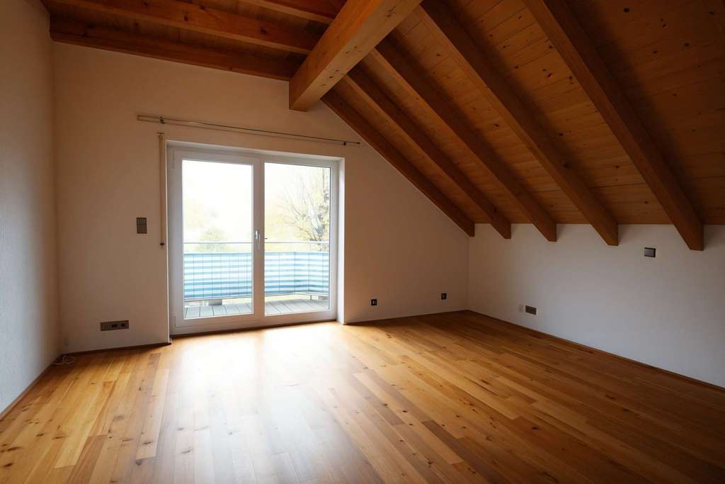 Immobilie in Groß-Bieberau - Wohnglück für die ganze Familie – Stilvolles Haus mit Einliegerwohnung und großzügigem Garten - Bild 2