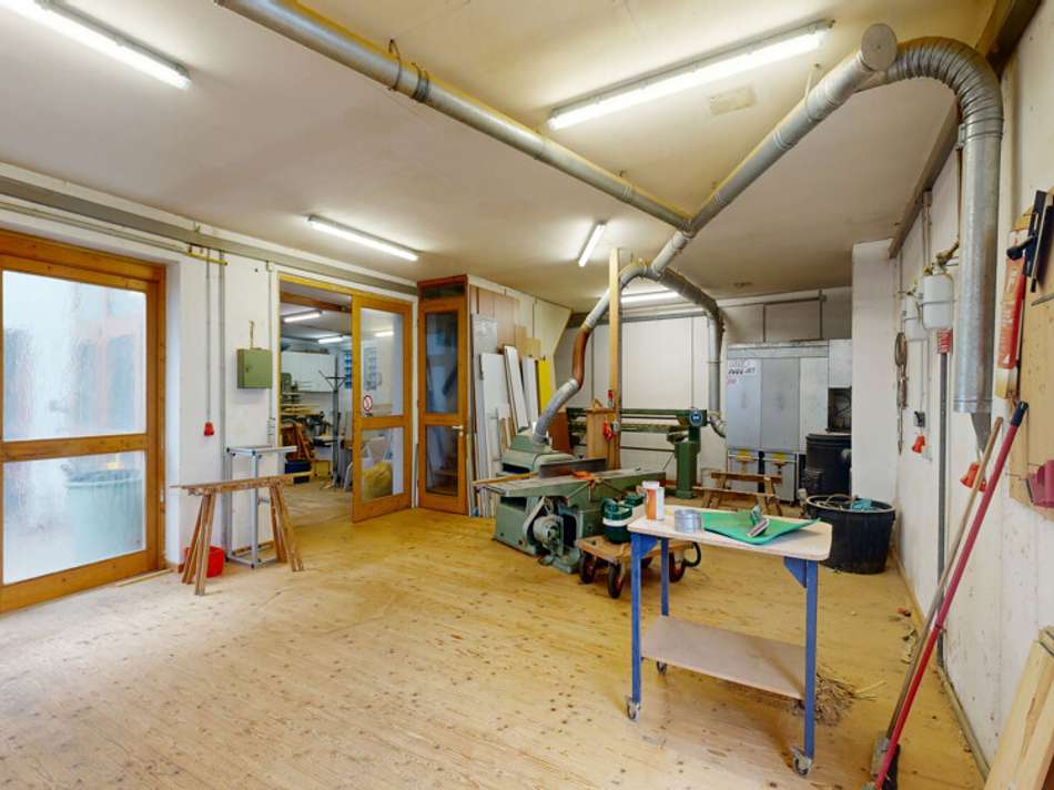 Schreinerei Halle 2
