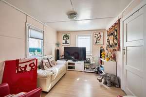 Property thumbnail 3