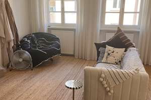 Charming 1-Room Apartment in the Heart of Nürnberg Altstadt | 45 m² | €745 Warm | Available 1 Nov – Geiersberg 15, 90403 Altstadt, Sankt Sebald, Nürnberg – Vorschaubild 2