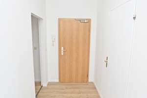Familienfreundliche 4-Raum-Wohnung mit Stellplatz in Reichenbrand – Talstraße 68, 9117 Reichenbrand, Chemnitz – Vorschaubild 2