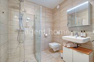 MÖBLIERT - COOLES DESIGN - Modernes Businessapartment – Die vollständige Adresse der Immobilie erhältst du vom Anbieter., 70599 Plieningen (Ortsteil), Stuttgart – Vorschaubild 12