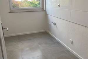 2-Zimmer-Wohnung mit Balkon und Aufzug in Duisburg-Hochheide – Lindenstr. 25, 47198 Hochheide, Duisburg – Vorschaubild 7
